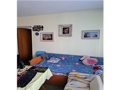 Vanzare Apartament 3 Camere Semidecomandat Bdul. Obregia