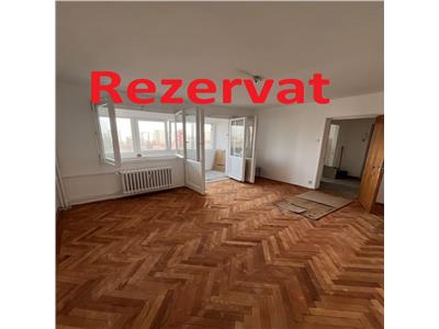 Vanzare Apartament 3 Camere Semidecomandat Bdul.Alexandru Obregia