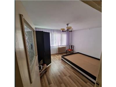 Vanzare Apartament 3 Camere Decomandat Berceni-Cricovul Dulce