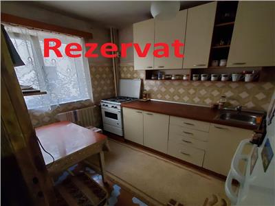 Vanzare Apartament 3 camere Decomandat Sos. Giurgiului - Berceni