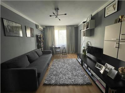 Vanzare Apartament 4 Camere Semidecomandat Berceni-Cetatea Veche