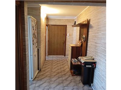 Vanzare Apartament 2 camere Decomandat Cercetatorilor