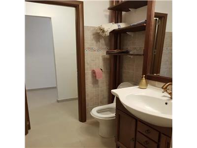 Vanzare Apartament 3 Camere Semidecomandat Berceni-Vatra Dornei